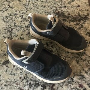 Children's Navy Sneakers with Velcro Straps